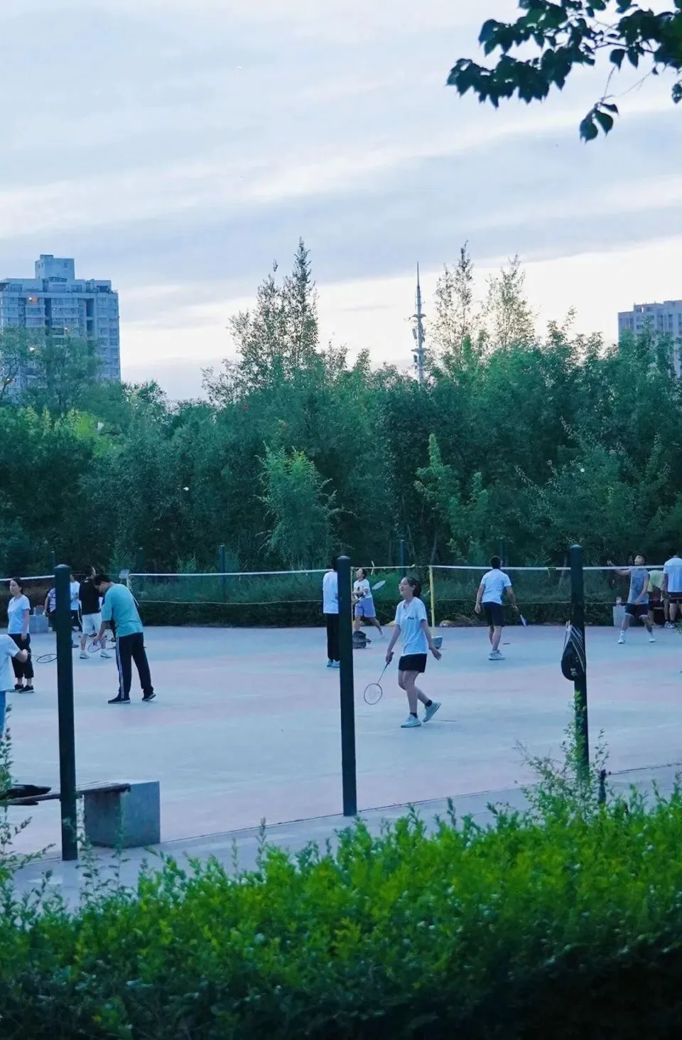 女性篮球爱好者如何通过呼吸训练提升表现?_1